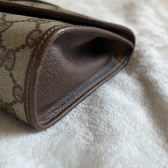 EUC Authentic Gucci Clutch with unbranded chain - Picture 13 of 17